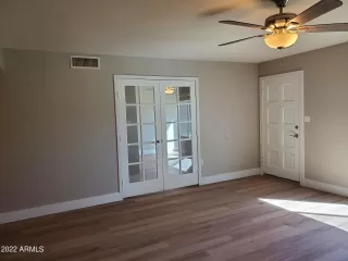 Photo #2: 6400961 Listing