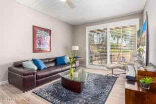 Photo #2: 6401023 Listing