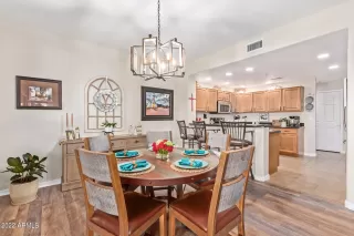 Photo #2: 6401534 Listing 