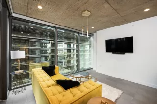 Photo #2: 6401813 Listing 