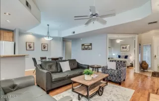 Photo #2: 6401841 Listing