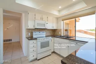 Photo #3: 6401912 Listing 