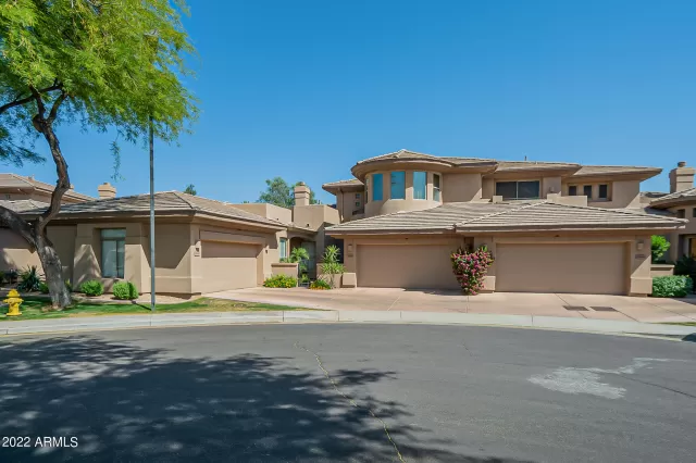 MLS: 6402094 Condo For Sale