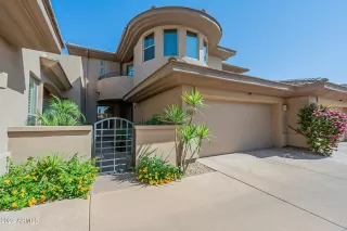 Photo #2: 6402094 Listing