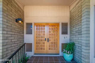 Photo #2: 6402322 Listing