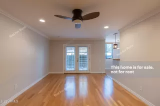 Photo #4: 6402603 Listing