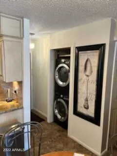 Photo #1: 6402645 Listing 