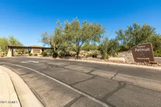 Photo #2: 6402814 Listing