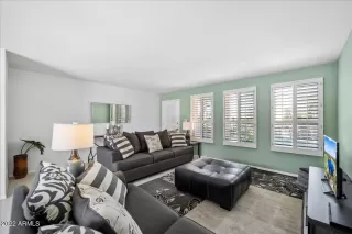 Photo #2: 6402845 Listing
