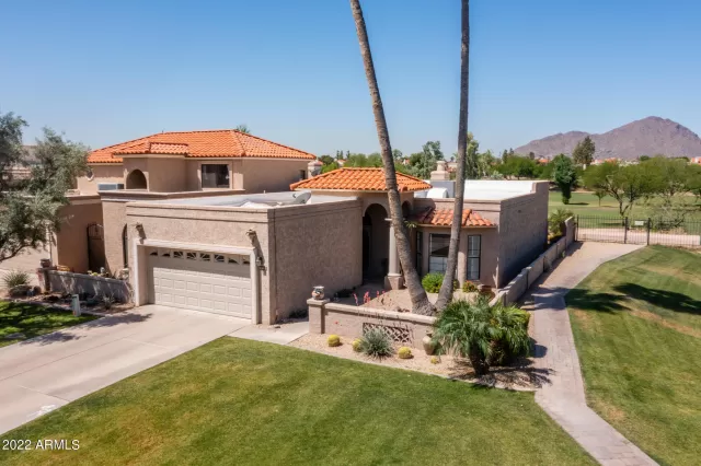 MLS: 6402951 Condo For Sale