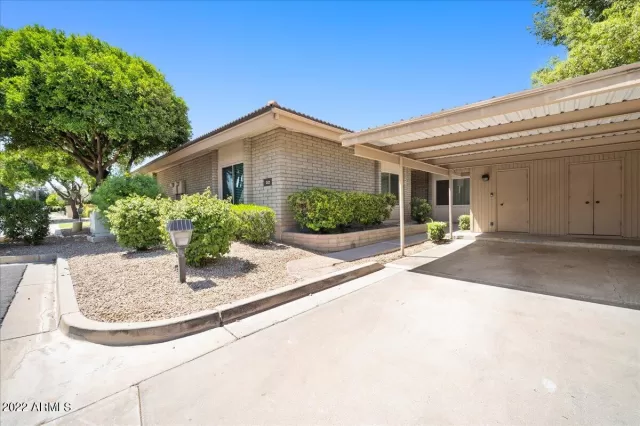 MLS: 6403020 Condo For Sale