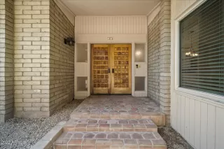 Photo #2: 6403020 Listing