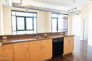 Photo #1: 6403269 Listing