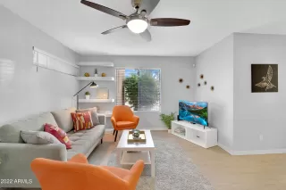 Photo #3: 6403427 Listing 