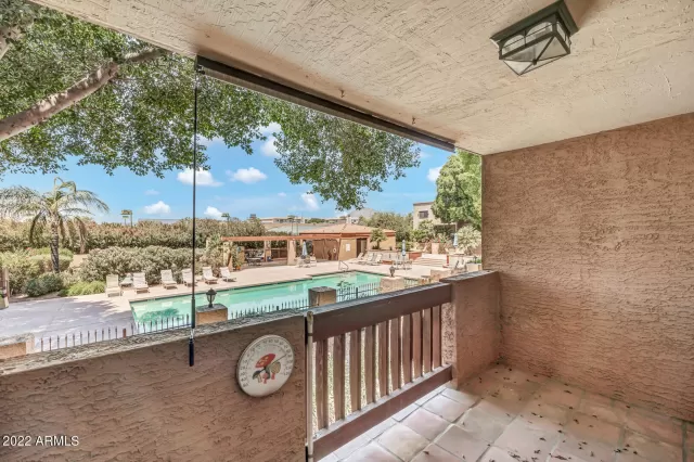 MLS: 6403728 Condo For Sale