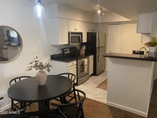 Photo #2: 6404195 Listing