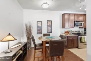 Photo #3: 6404221 Listing