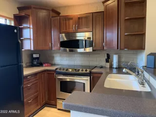 Photo #6: 6404343 Listing 