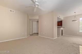 Photo #4: 6404599 Listing