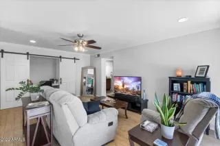 Photo #2: 6404814 Listing