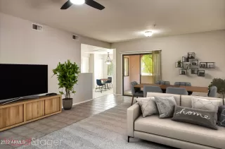 Photo #6: 6404930 Listing 