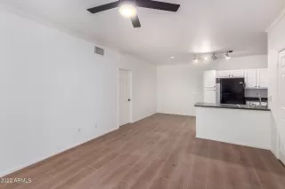 Photo #2: 6405031 Listing