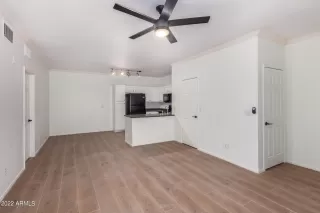 Photo #3: 6405031 Listing