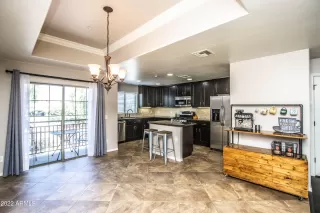 Photo #5: 6405490 Listing