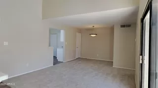 Photo #3: 6405525 Listing