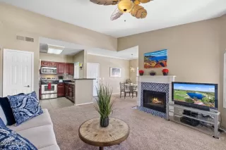 Photo #2: 6405782 Listing