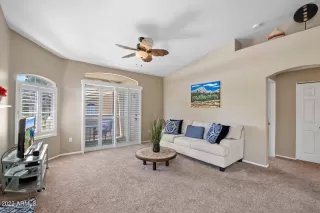 Photo #4: 6405782 Listing