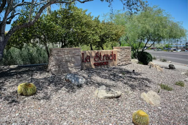 MLS: 6405923 Condo For Sale