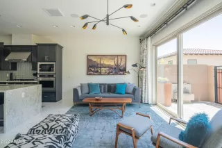 Photo #6: 6406170 Listing