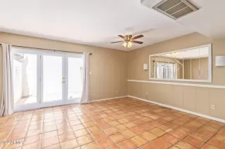 Photo #2: 6406409 Listing