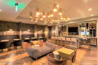 Photo #4: 6406579 Listing