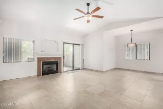 Photo #4: 6406585 Listing