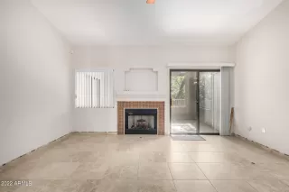 Photo #5: 6406585 Listing