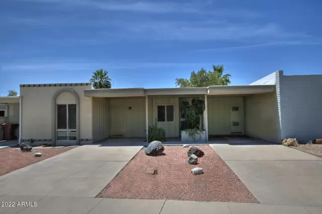 MLS: 6406647 Condo For Sale