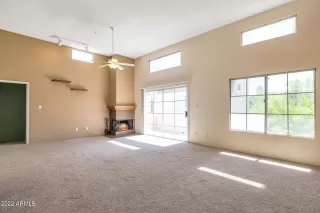 Photo #5: 6406648 Listing