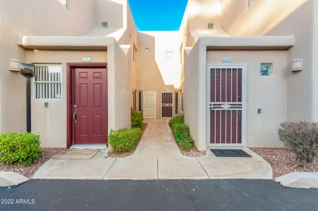 MLS: 6406704 Condo For Sale