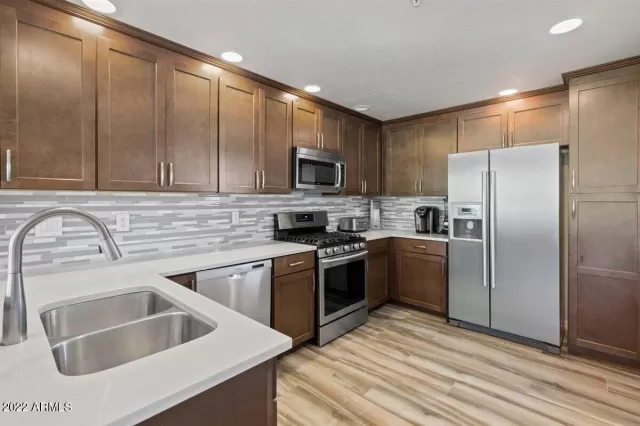 MLS: 6406840 Condo For Sale