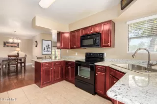 Photo #1: 6406900 Listing 