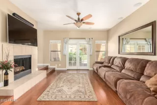 Photo #2: 6406900 Listing 