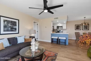 Photo #3: 6406909 Listing
