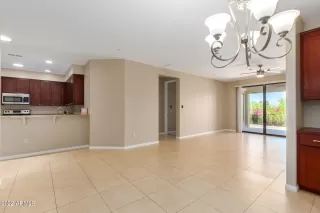 Photo #5: 6406963 Listing