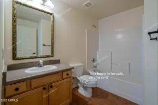 Photo #5: 6407222 Listing 