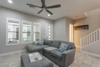 Photo #5: 6407592 Listing 