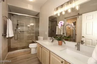 Photo #3: 6407661 Listing 