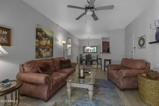 Photo #4: 6407709 Listing