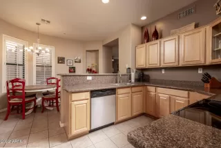 Photo #1: 6407890 Listing